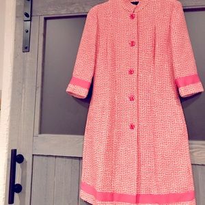 MODA International Pink/White Tweed Jacket Size 8 3/4 Sleeve. Long (calf length)